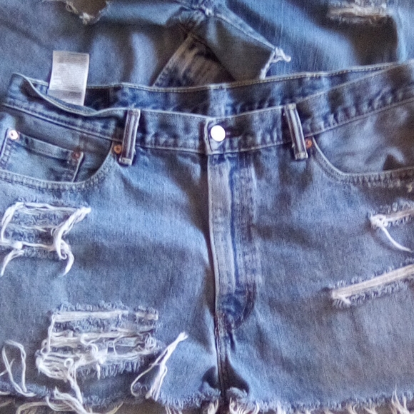 SOLD - Picture 4 of 7